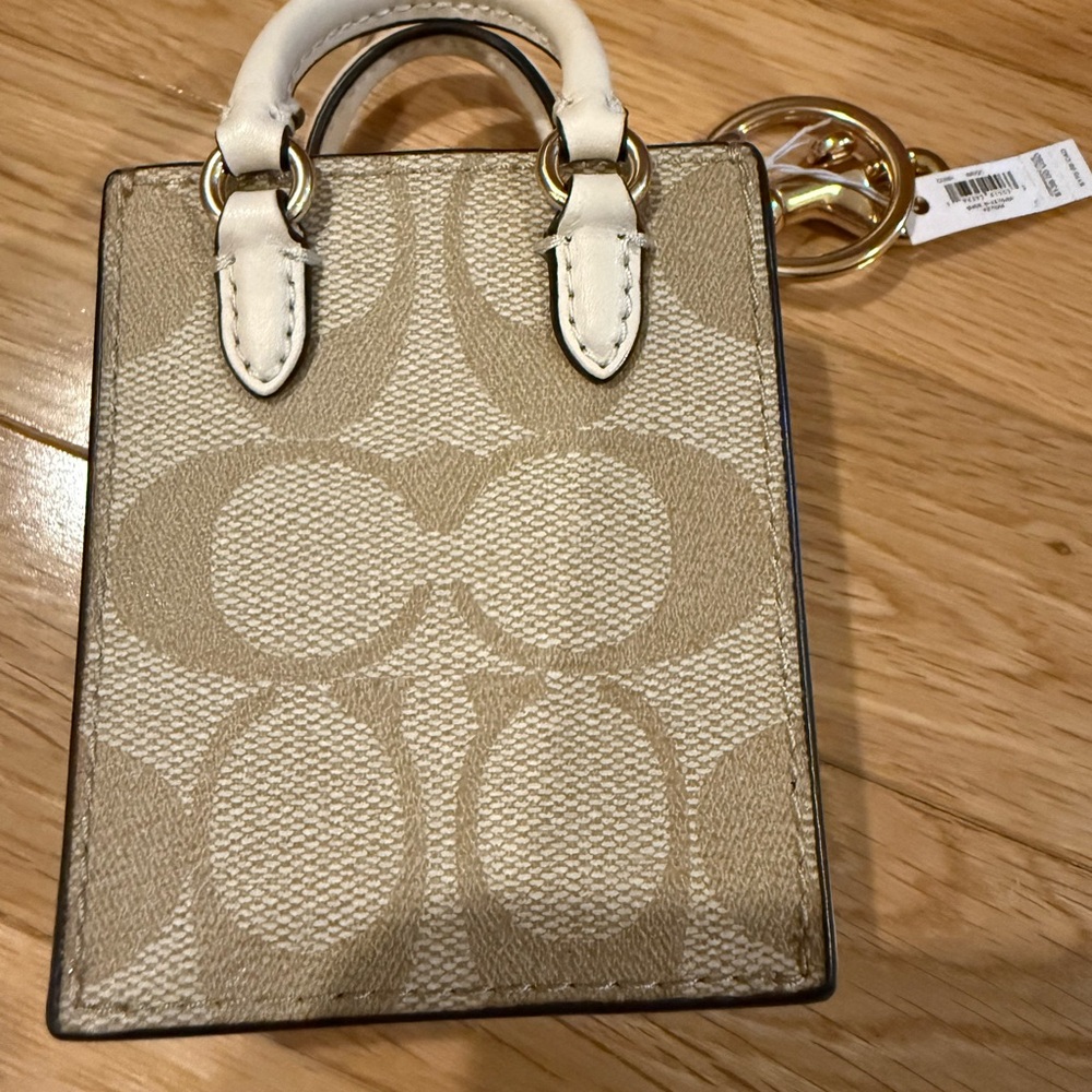 Coach Monogram Mini Tote Keychain NWT - Picture 8 of 8